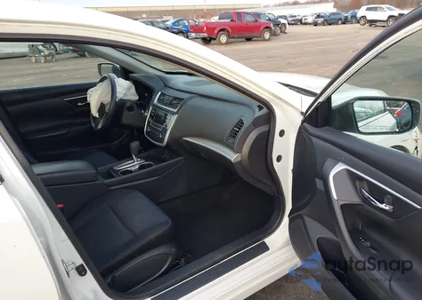 2016 Nissan Altima 2.5 S z USA, uszkodzony, nr VIN 1N4AL3AP7GC199541